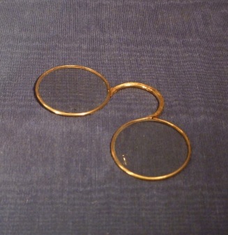 Pince Nez from Rosenborg castle in Copenhagen, worn by royals in the Middle Ages. © Desiree Koh